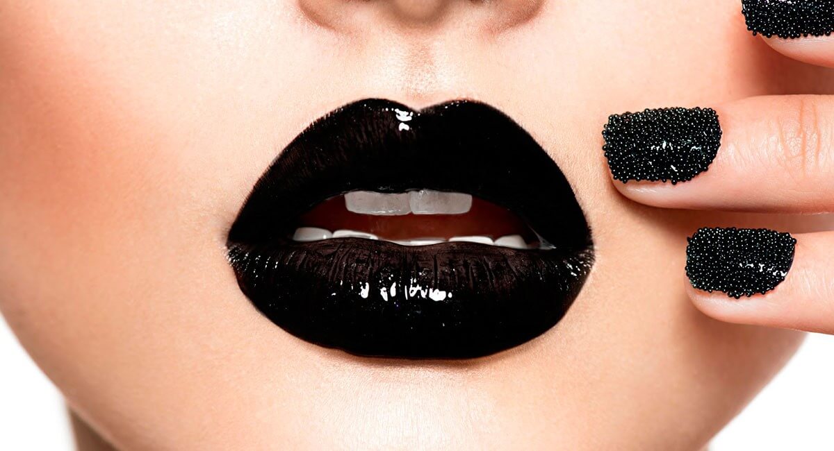 Perfect the Dark Lip Trend